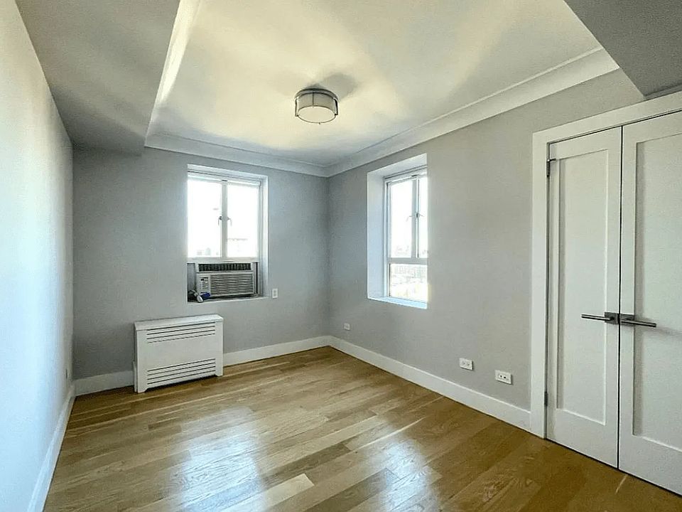 1st image of 752 W End Ave APT 23F