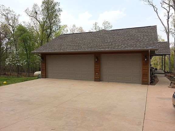 3 Car Garage