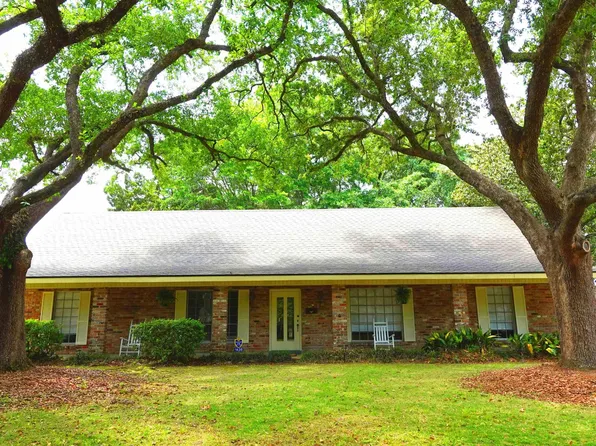 1438 S Woodhaven St, Baton Rouge, LA 70815