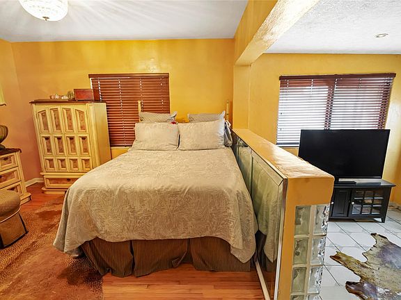 5th image of 3155 NW 81st Terrace