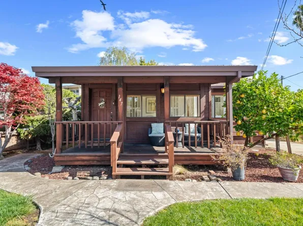147 Santiago Ave, Redwood City, CA 94061