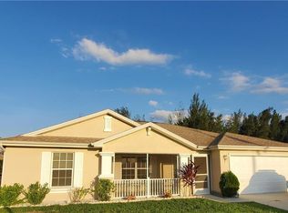 1825 NE 4th Ave, Cape Coral, FL 33909