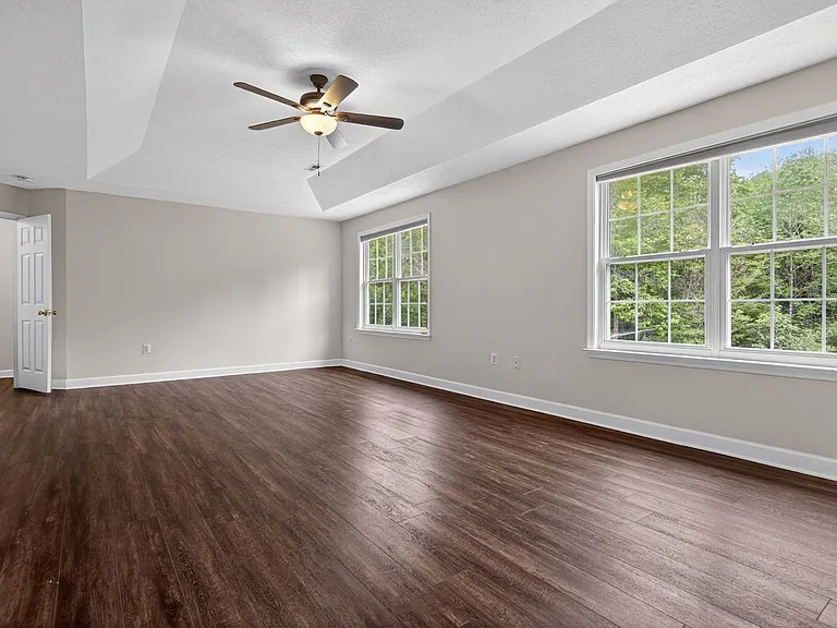 6735 Pale Morning Ct — Photo 10