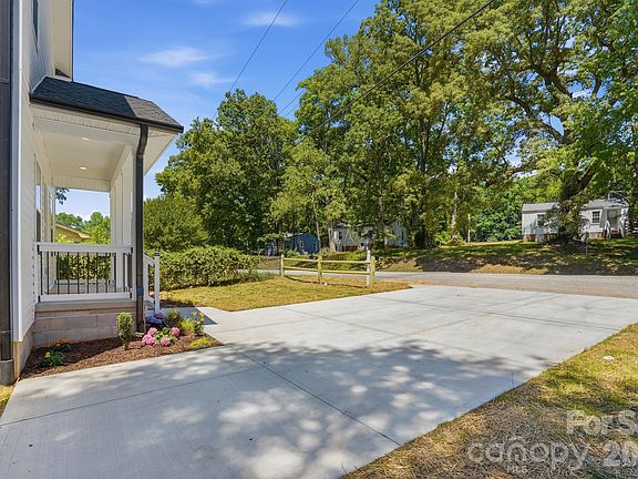 4th image of 208 Wylie Park Rd