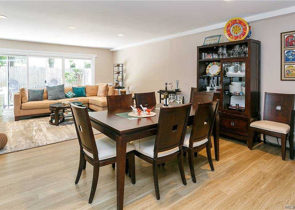 1st image of 920 Broadway APT 4