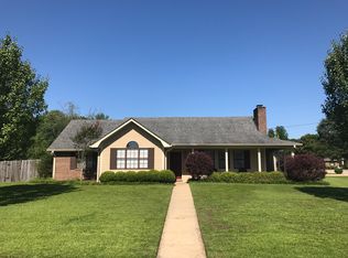 190 Westwood Cir, Saltillo, MS 38866