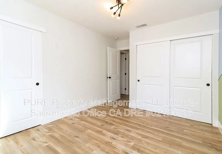 5713 Mesa Verde Cir — Photo 11