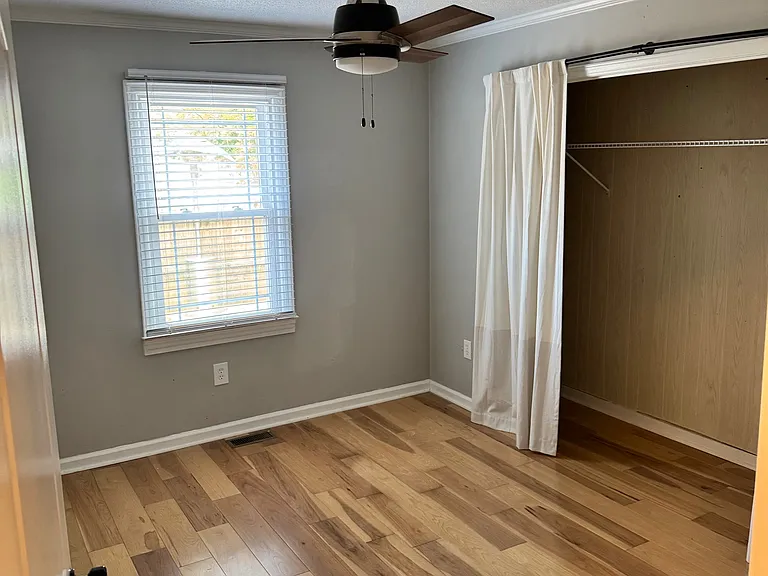 15 Piedmont Ave — Photo 3