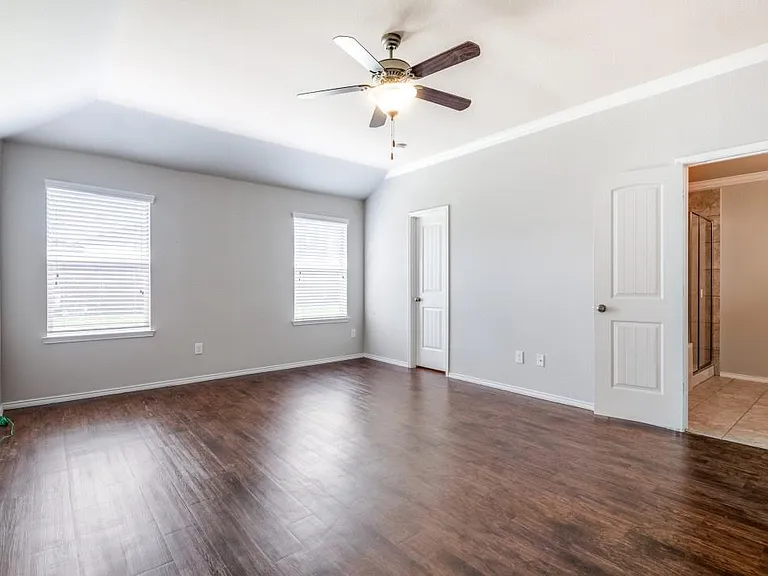 4309 Coney Island Dr — Photo 10
