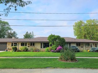 1206 North Ave, Belvidere, IL 61008