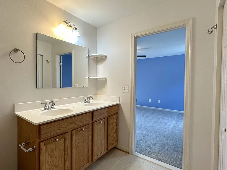 13758 Restina Rd — Photo 28
