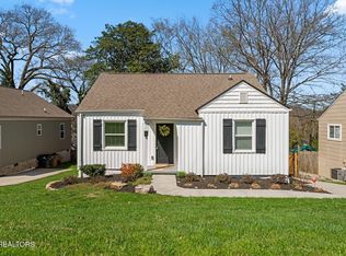 935 E Churchwell Ave, Knoxville, TN 37917