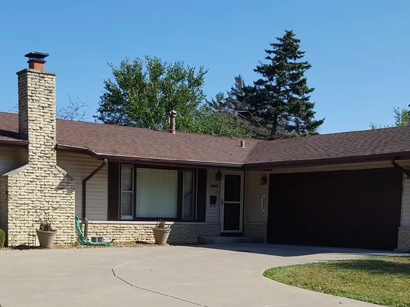 15401 Arroyo Ct, Oak Forest, IL 60452