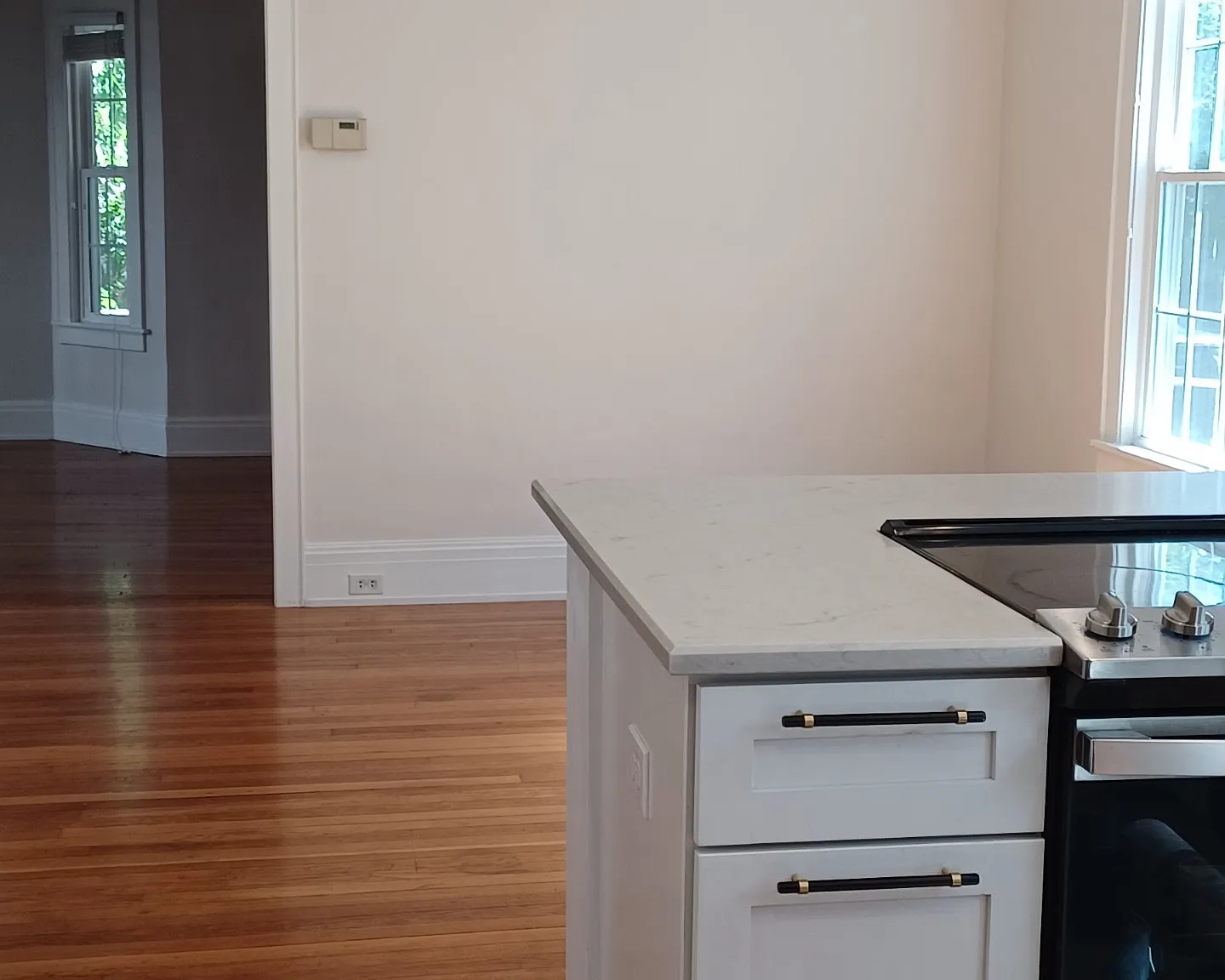 10115 Nanford Rd — Photo 3