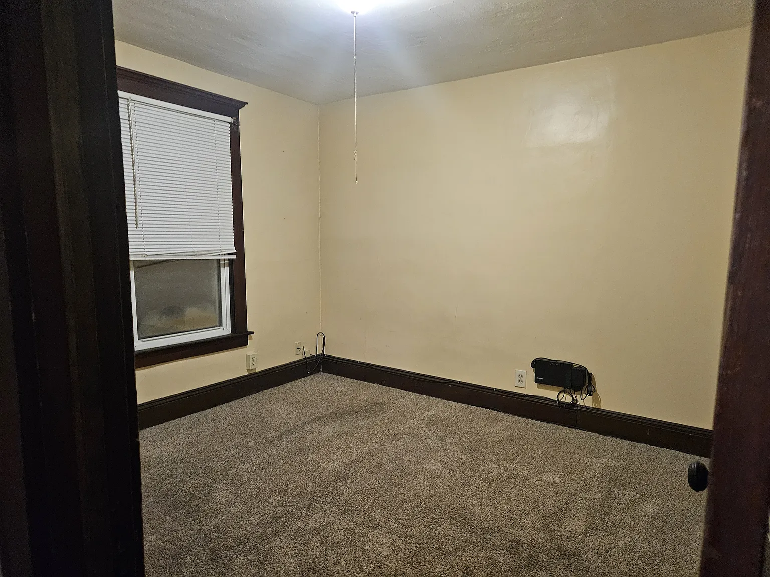 2 bed, 850 sqft, $1,500 — Photo 3