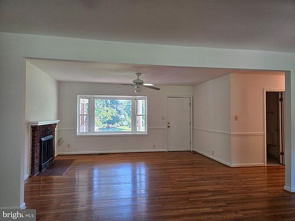 4th image of 15451 Thompson Rd