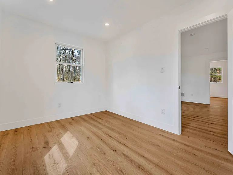 107 Juniper Dr — Photo 26