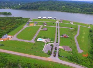 174 Lighthouse Blvd, Loudon, TN 37774