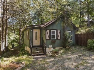 1213 Sherwood Forest Rd, Stroudsburg, PA 18360