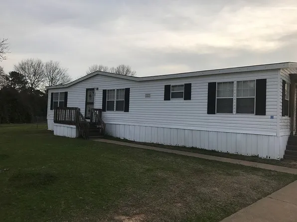 39 Spring Dr, Wetumpka, AL 36092