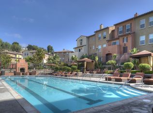 Piazza D'Oro, Oceanside, CA 92056