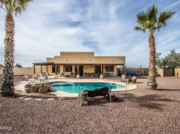 11283 N HENNESS Road, Casa Grande, AZ 85194