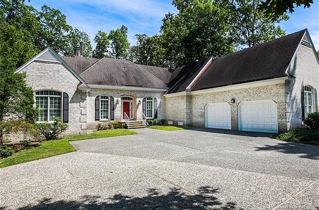 1st image of 106 Gleneagles