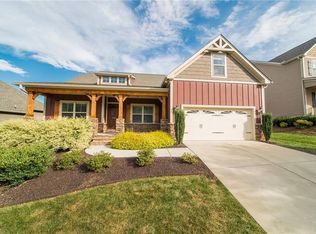 3463 Grandview Crossing Ln, Pfafftown, NC 27040