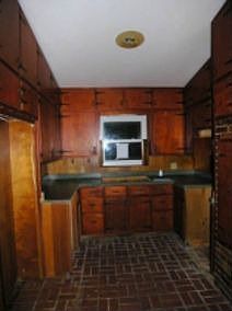 3rd image of 497 Hollywood Cir
