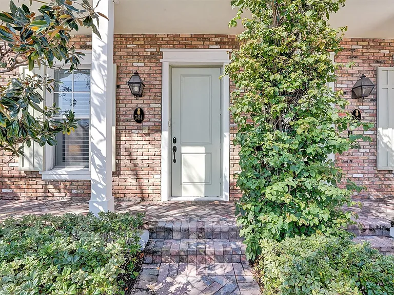 381 E Cannery Row Cir — Photo 42