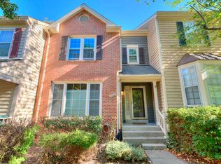 11722 Great Owl Cir, Reston, VA 20194