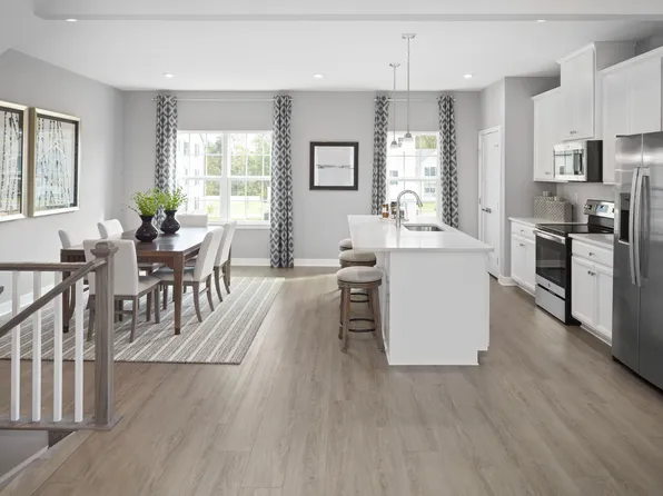 Mendelssohn Plan, Stowe Branch Townhomes