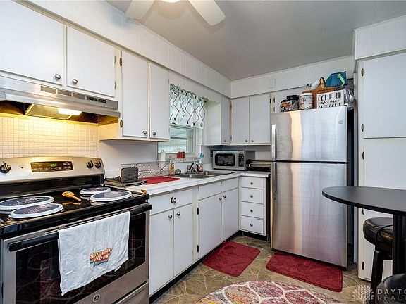 3rd image of 2607 Kennedy Ave