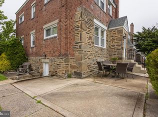 2439 Cedar Ln, Drexel Hill, PA 19026