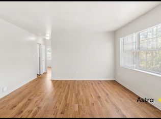 829 18th Ave S UNIT E, Saint Petersburg, FL 33705