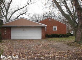 575 Central St, Inkster, MI 48141