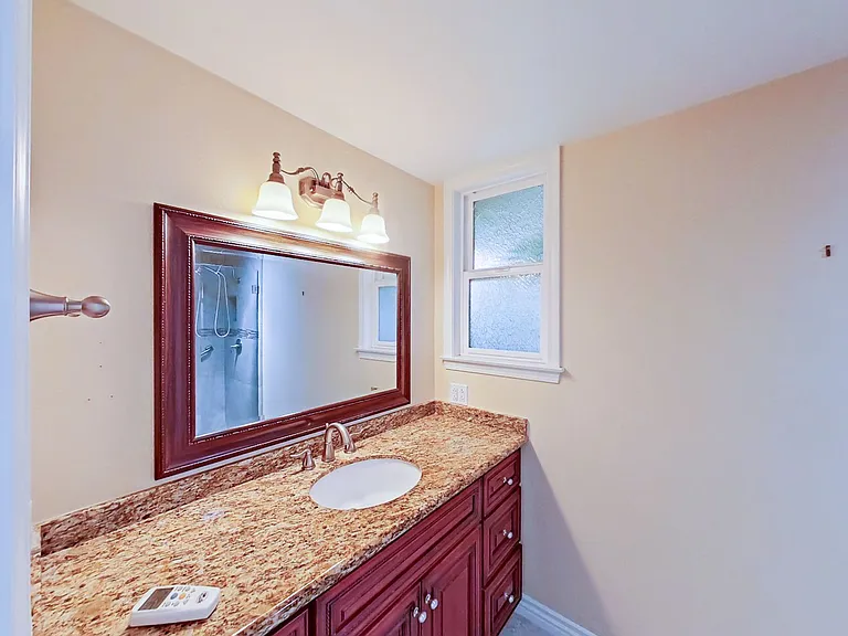 25152 Northrup Dr — Photo 11