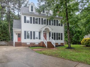 105 Houston Cir, Cary, NC 27513