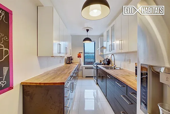 Sold by Citi Habitats | media 5