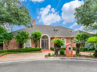 220 Elizabeth Ann Ct, Castle Hills, TX 78213