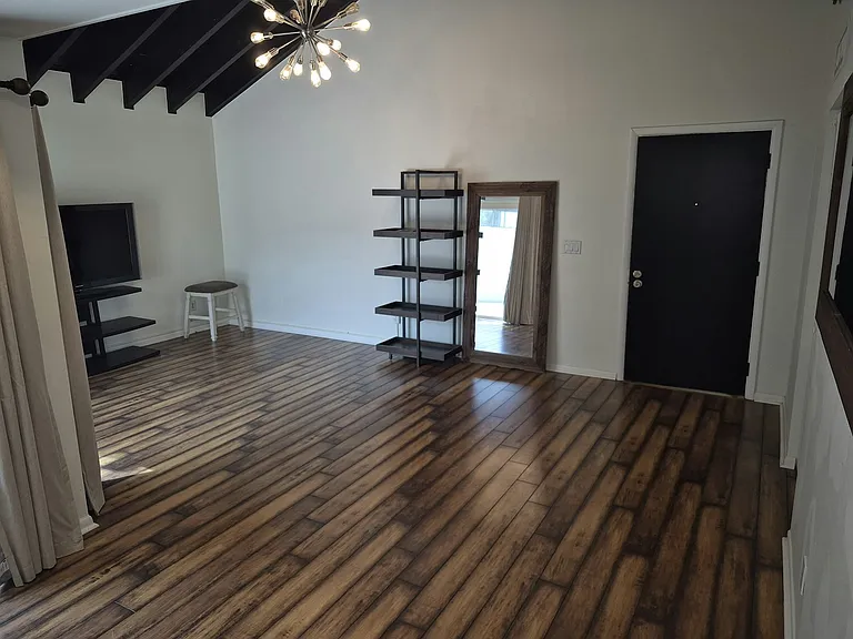 2738 Haverhill Ct — Photo 8