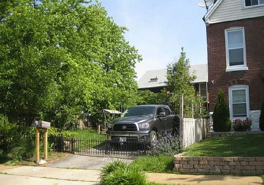 1st image of 5509 Magnolia Ave #A