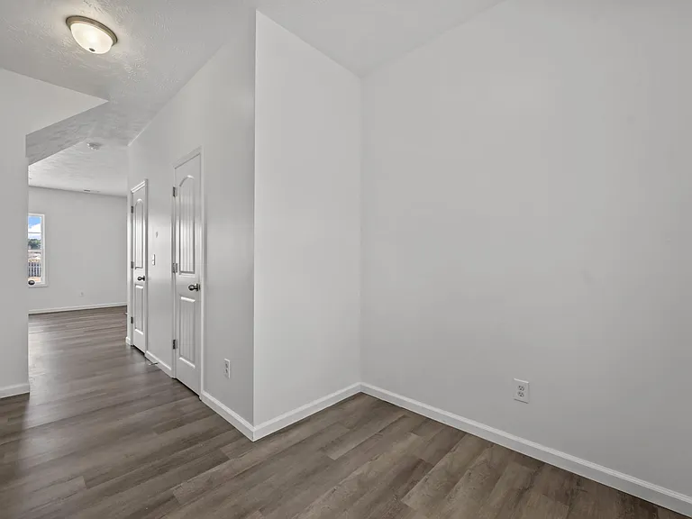 209 Trophy Ridge Dr — Photo 5