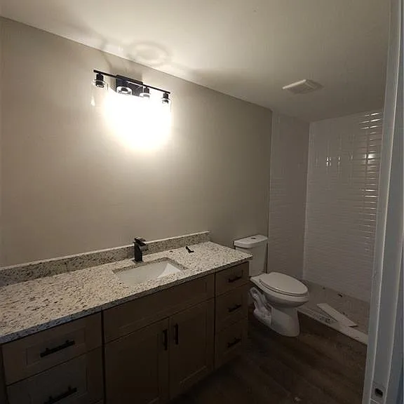 310 Balboa Ave — Photo 4
