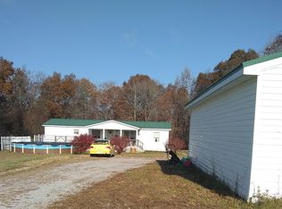 512 Sunny Point Rd, Brownsville, KY 42210