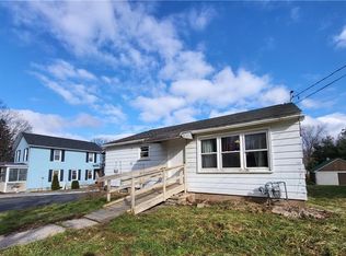 86 Wayne St, Mexico, NY 13114