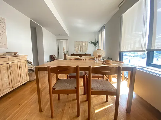 Rented by Dream Space Realty | media 6