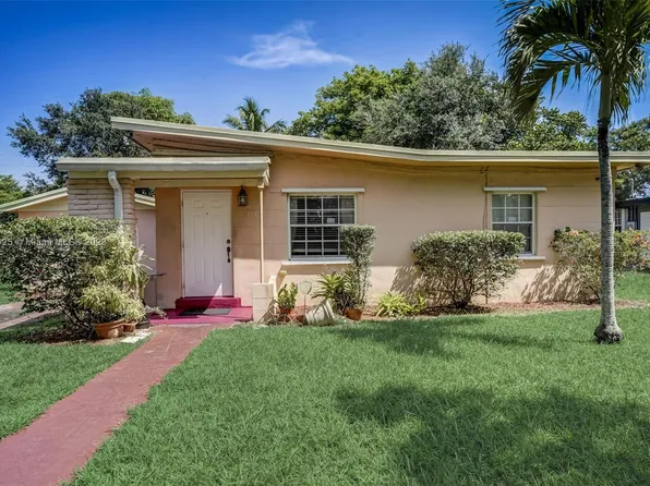 415 NW 136th St, North Miami, FL 33168