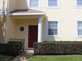 1977 Fiesta Ridge Ct, Tampa, FL 33604