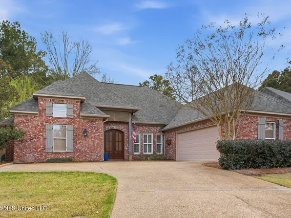 156 Hartfield Dr, Madison, MS 39110